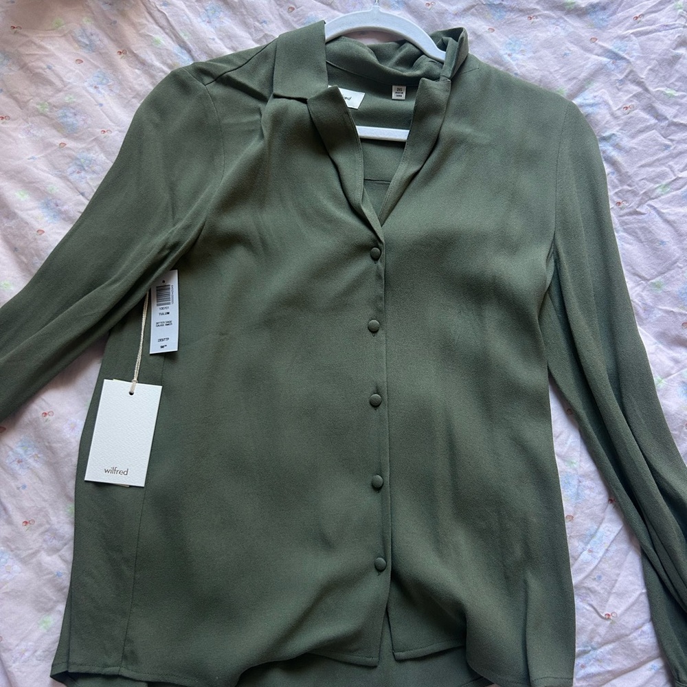 Wilfred Green Button-Up Blouse